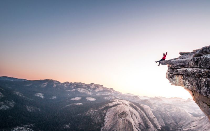 「もう遅い」と思っている人へ｜30代からキャリアを変えた僕の挑戦と後悔しない生き方